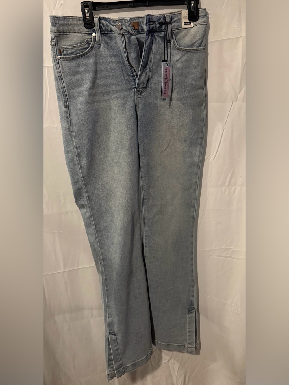 Judy Blue Light Wash Straight Leg High Waisted Jeans
